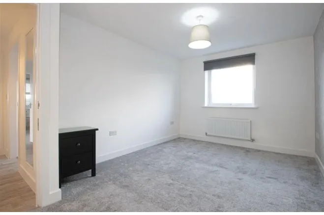 Addington Avenue, Milton Keynes, photo 6