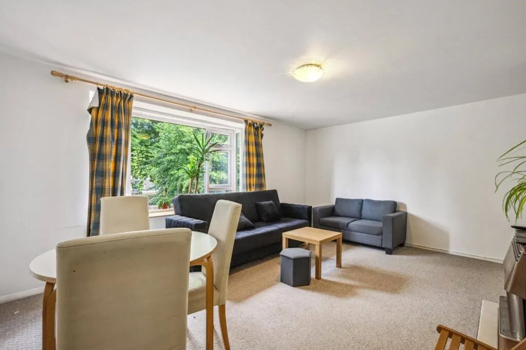 Portinscale Road, London, SW15, photo 2
