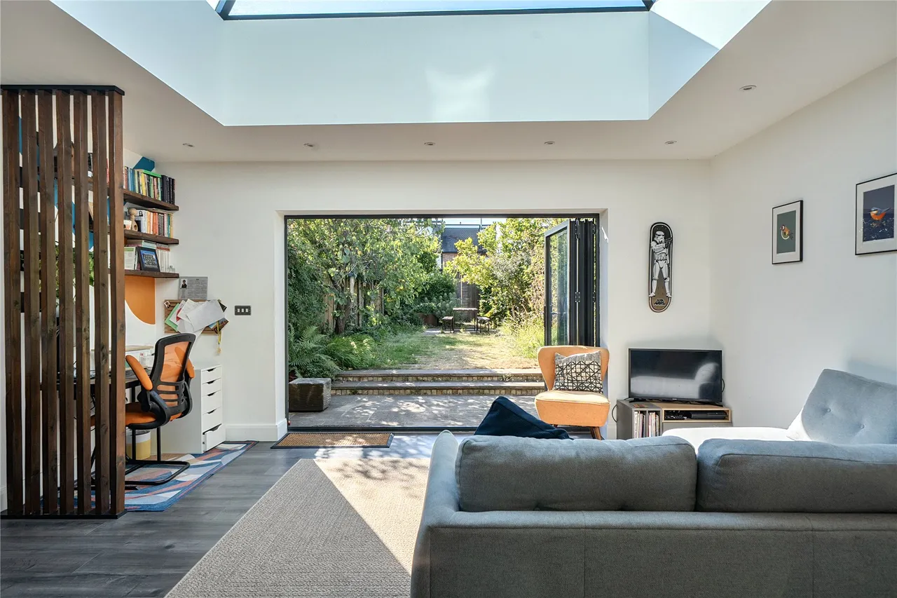 Douglas Road, Surbiton, KT6, photo 8