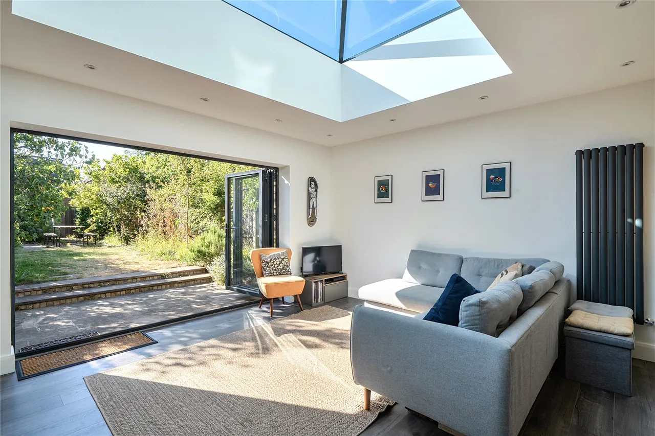 Douglas Road, Surbiton, KT6, photo 2