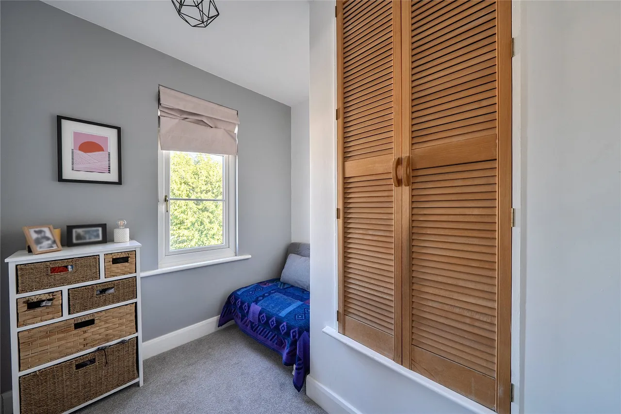 Douglas Road, Surbiton, KT6, photo 12