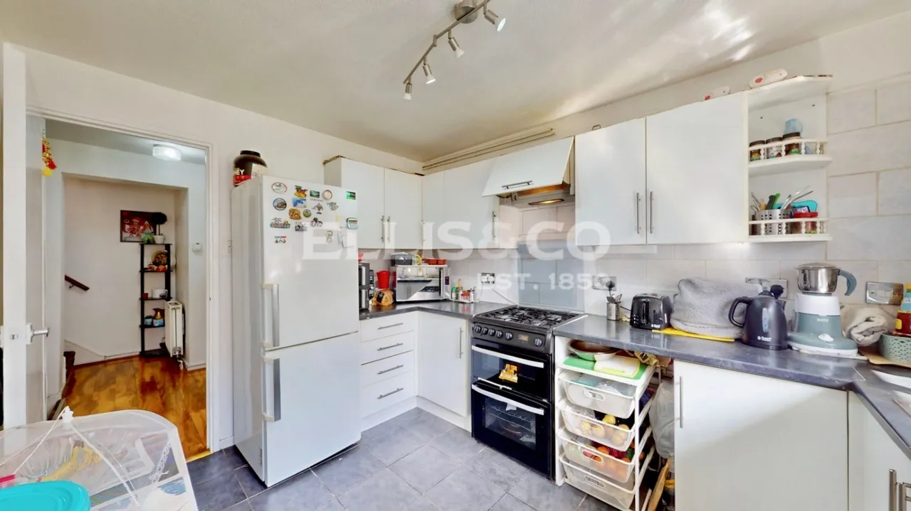 Wessex Lane, Greenford, UB6, photo 6