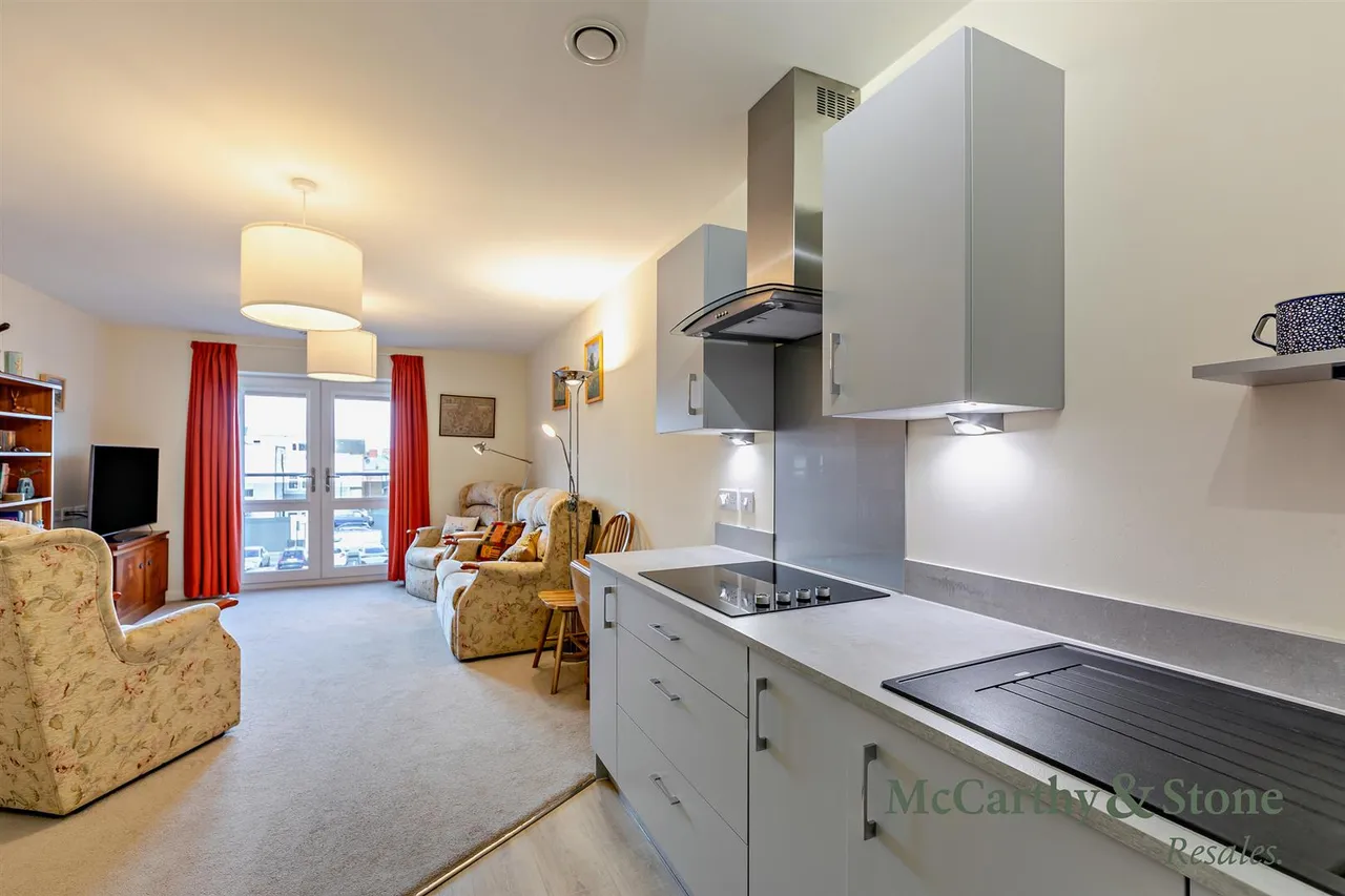 Coquet Avenue, Whitley Bay, NE26, photo 18