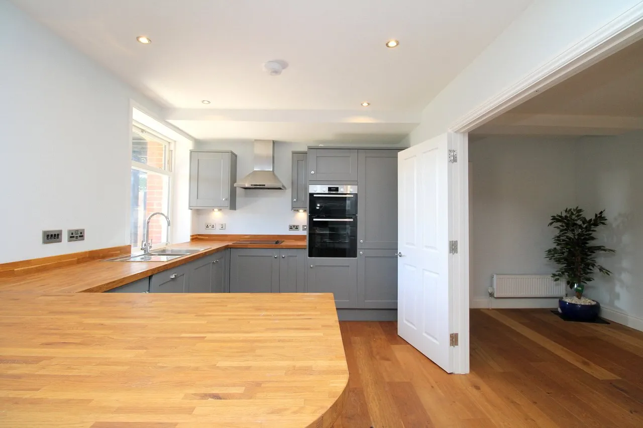 Chevalier Road, Felixstowe, IP11, photo 5