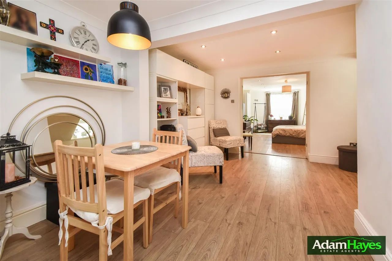 Friern Park, North Finchley, N12, photo 6