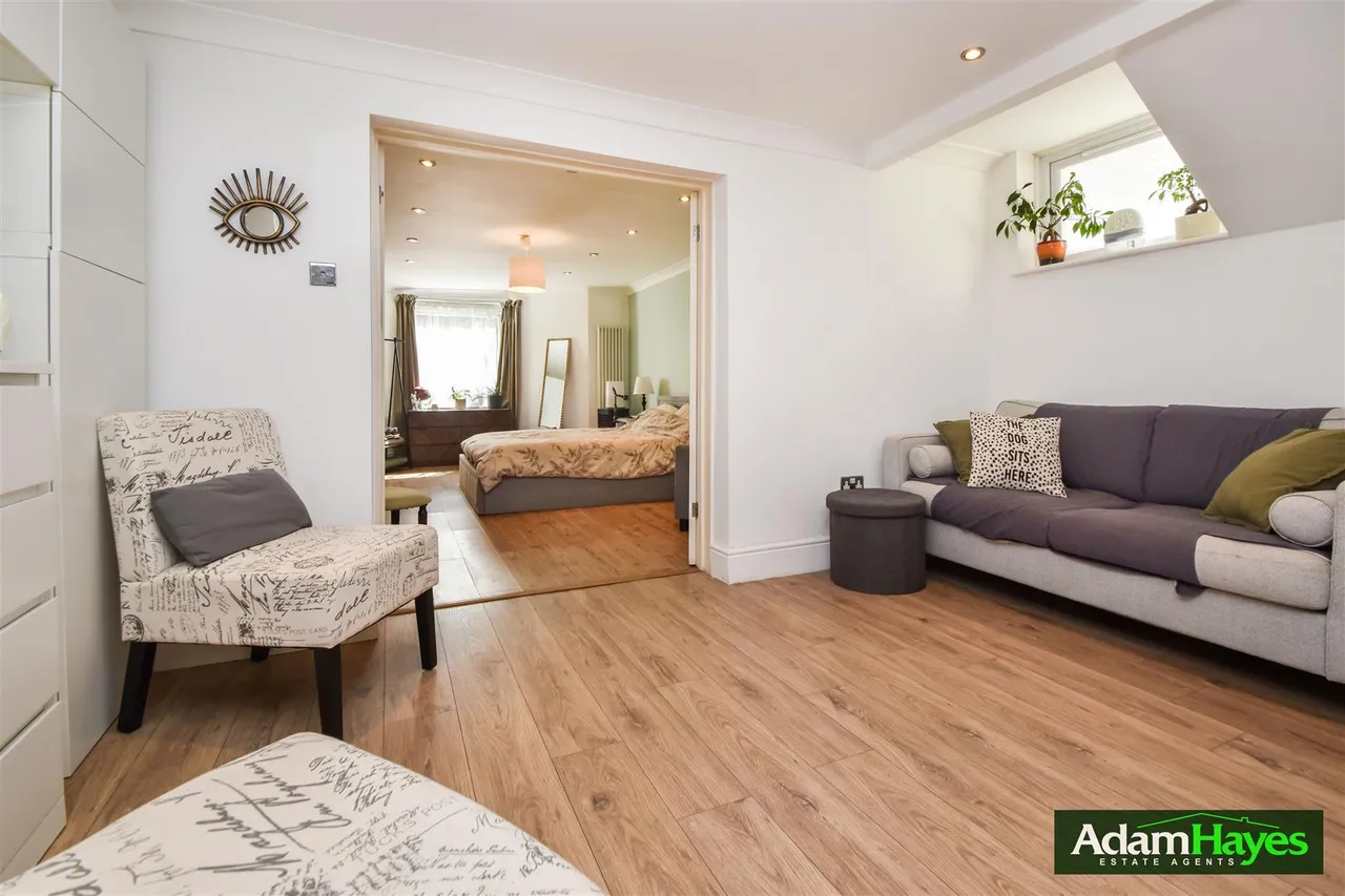 Friern Park, North Finchley, N12, photo 7