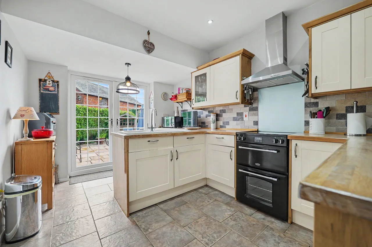 Hall Close, Arthingworth, LE16, photo 8