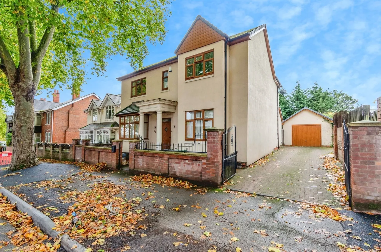 Somerford Place, Willenhall, WV13, photo 2