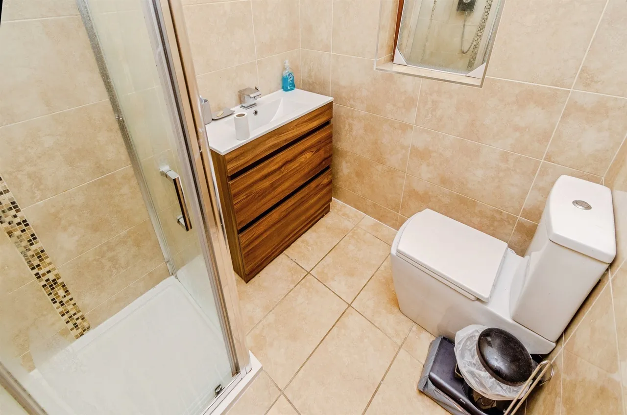 Somerford Place, Willenhall, WV13, photo 12
