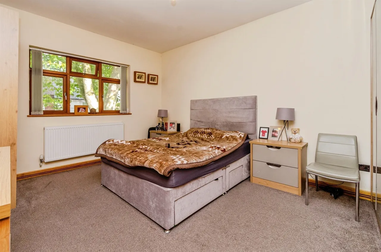 Somerford Place, Willenhall, WV13, photo 11
