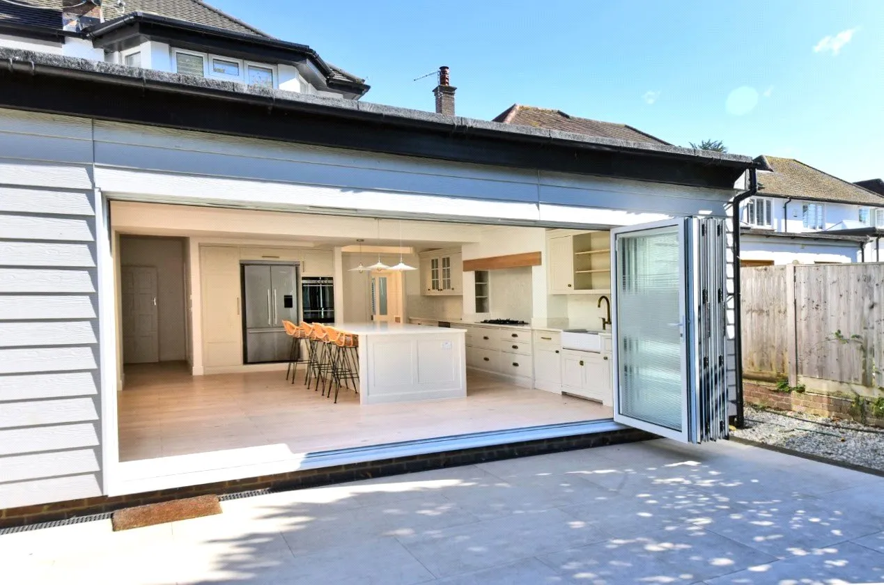 Fiddicroft Avenue, Banstead, SM7, photo 24