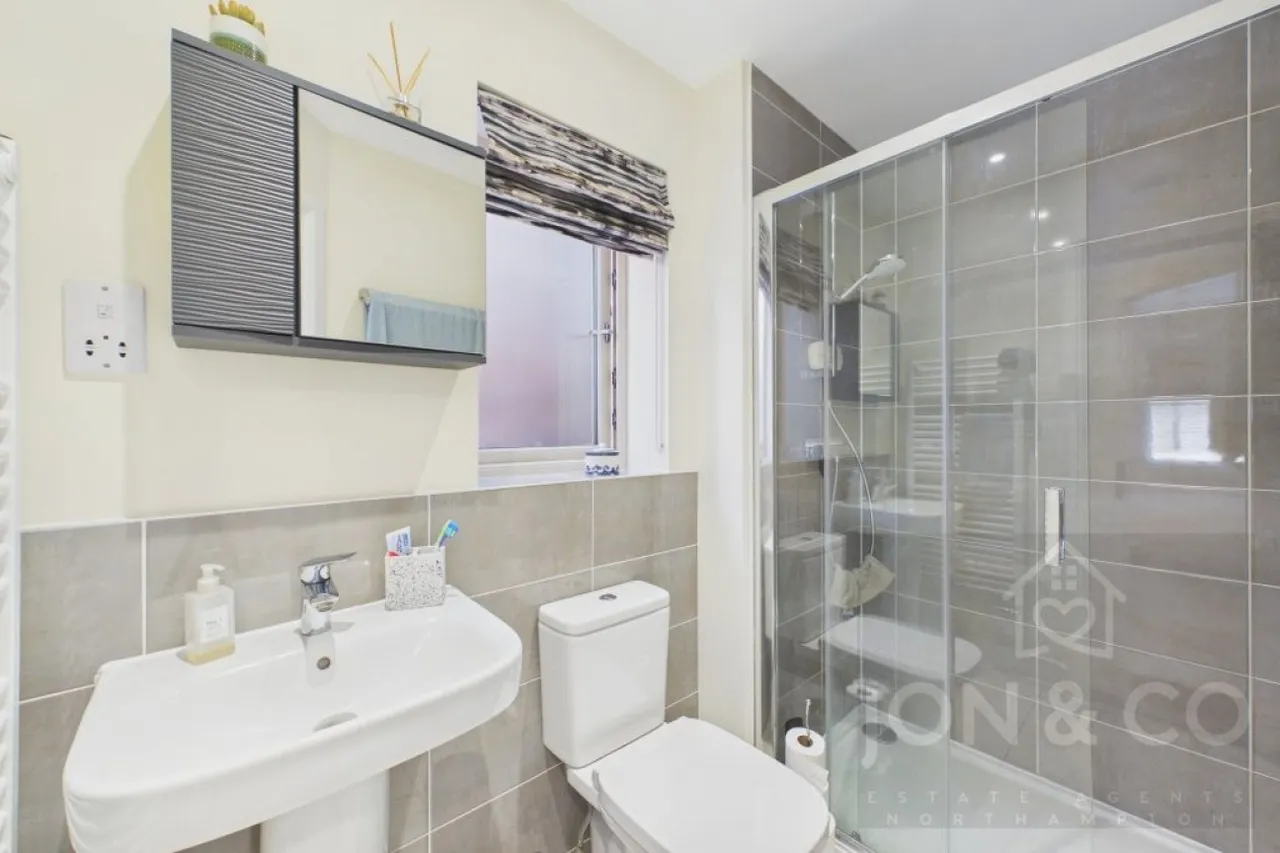 Roundhill Close, Moulton, NN3, photo 15