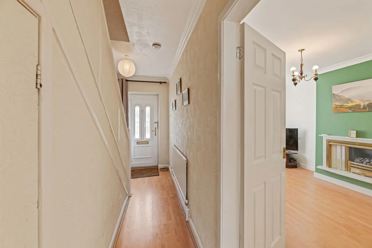 Latham Avenue, Frodsham, photo 6
