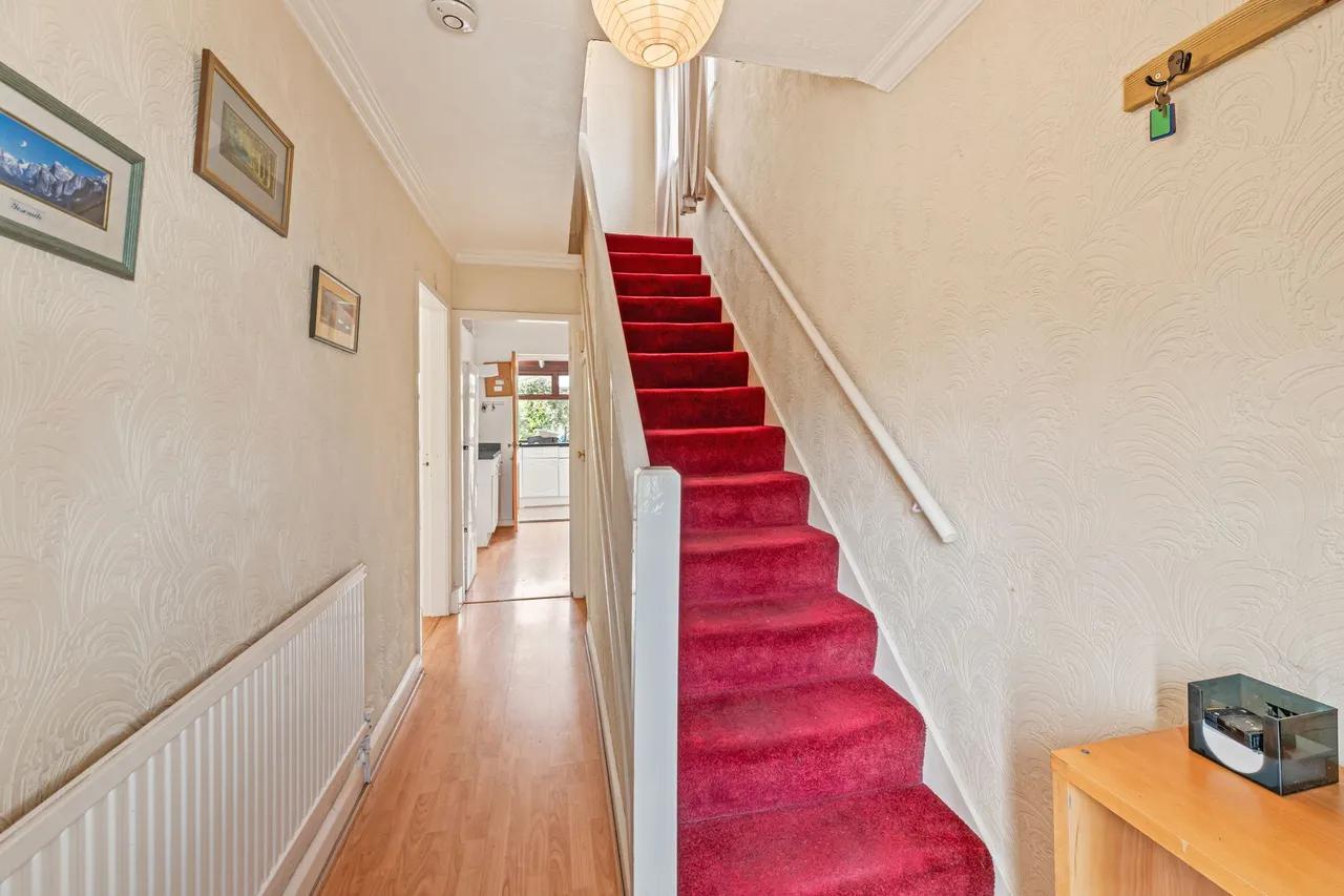 Latham Avenue, Frodsham, photo 5