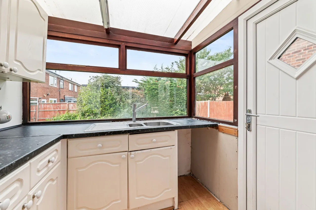 Latham Avenue, Frodsham, photo 11