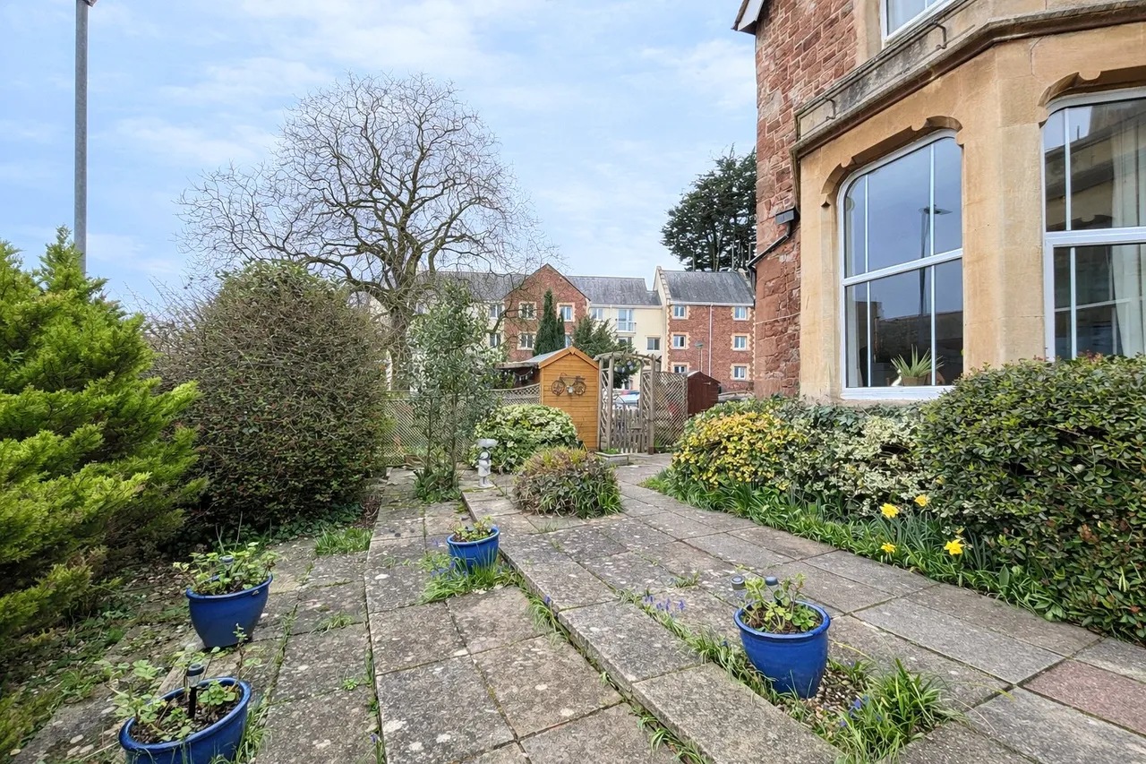 Blenheim Road, Minehead, TA24, photo 13
