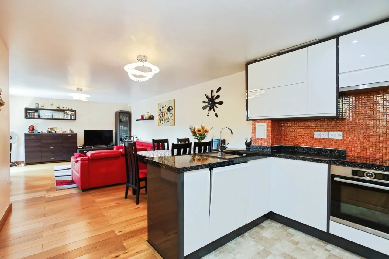 Medway Wharf Road, Tonbridge, TN9, photo 11
