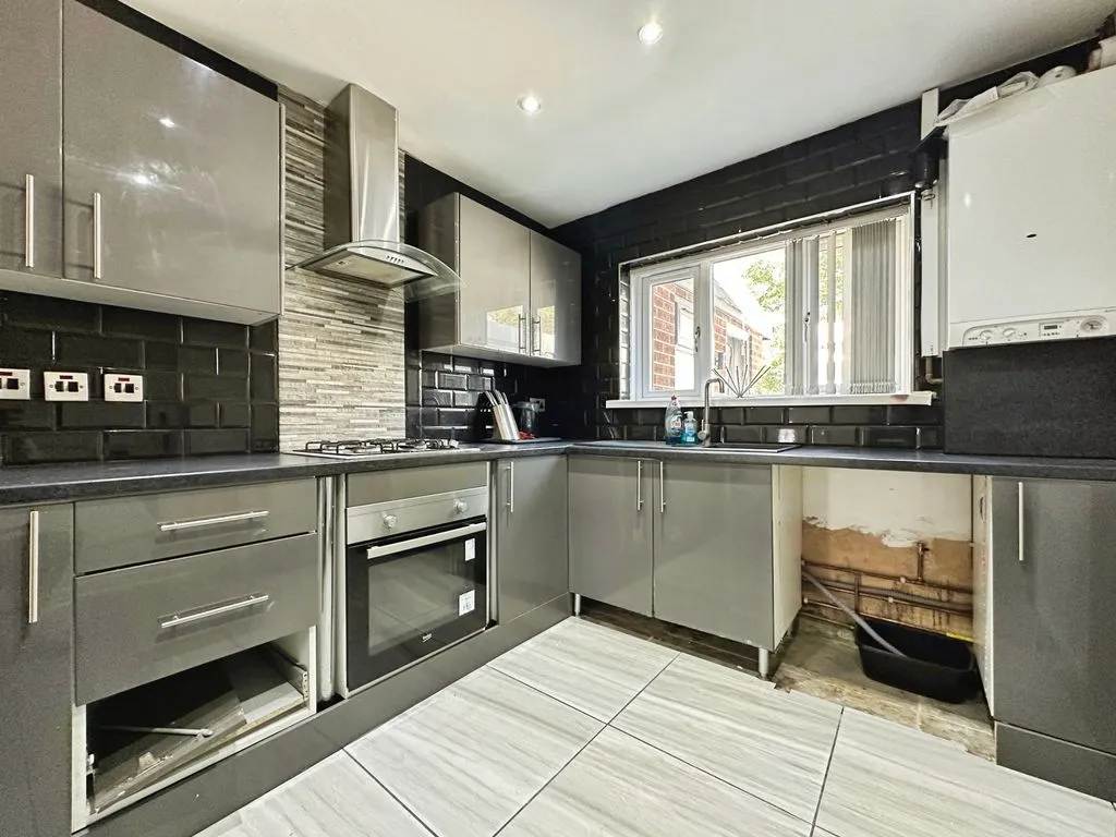 Primley Avenue, Walsall, WS2, photo 5