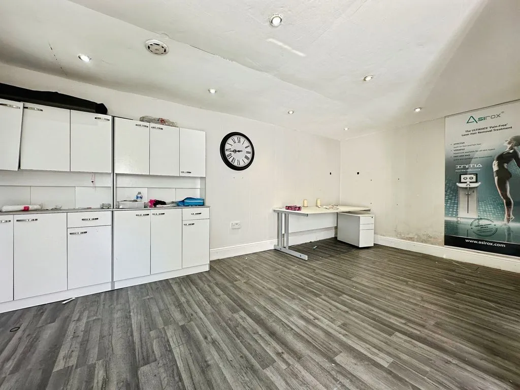Primley Avenue, Walsall, WS2, photo 11