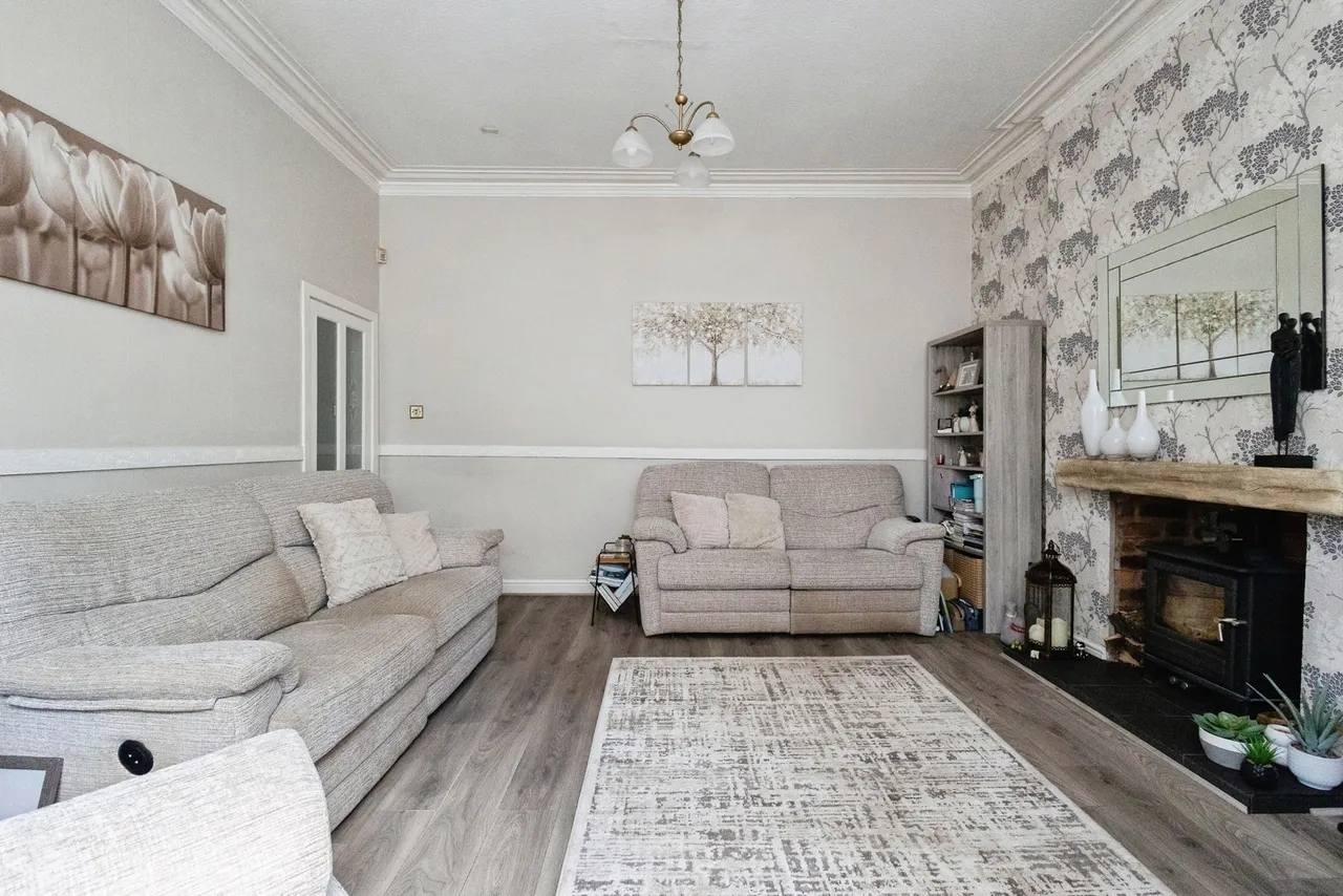 Silas Street, Ashton-under-Lyne, Greater Manchester, OL6, photo 4