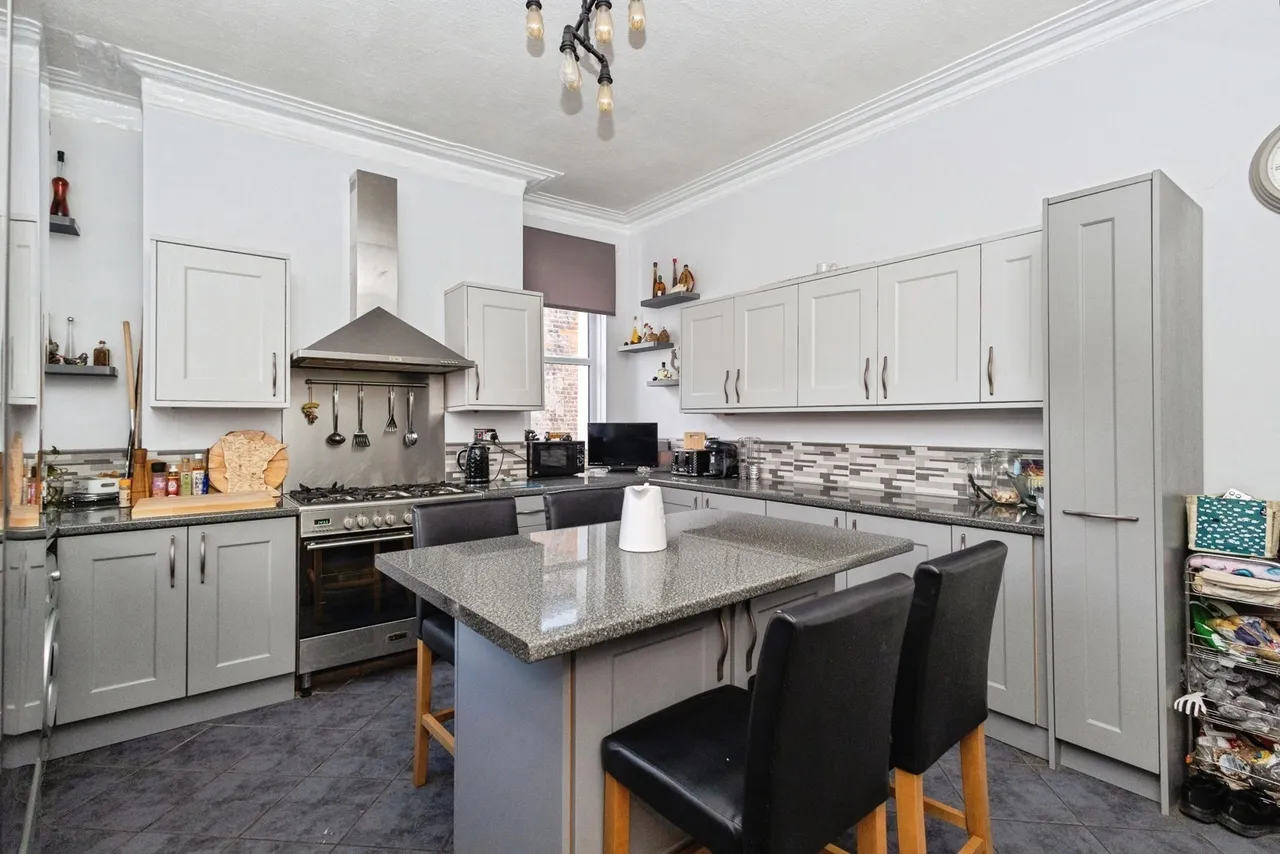 Silas Street, Ashton-under-Lyne, Greater Manchester, OL6, photo 7