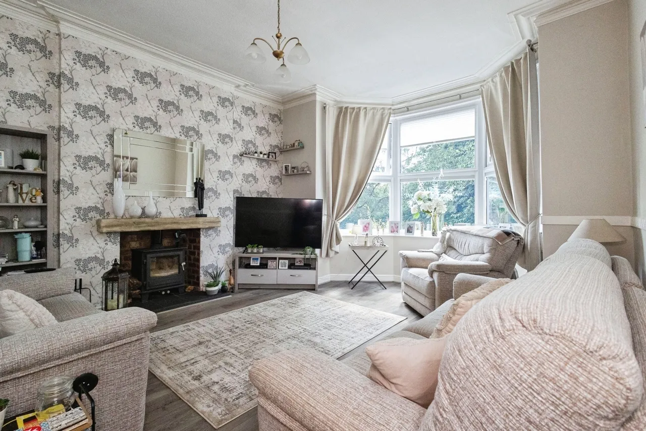 Silas Street, Ashton-under-Lyne, Greater Manchester, OL6, photo 3