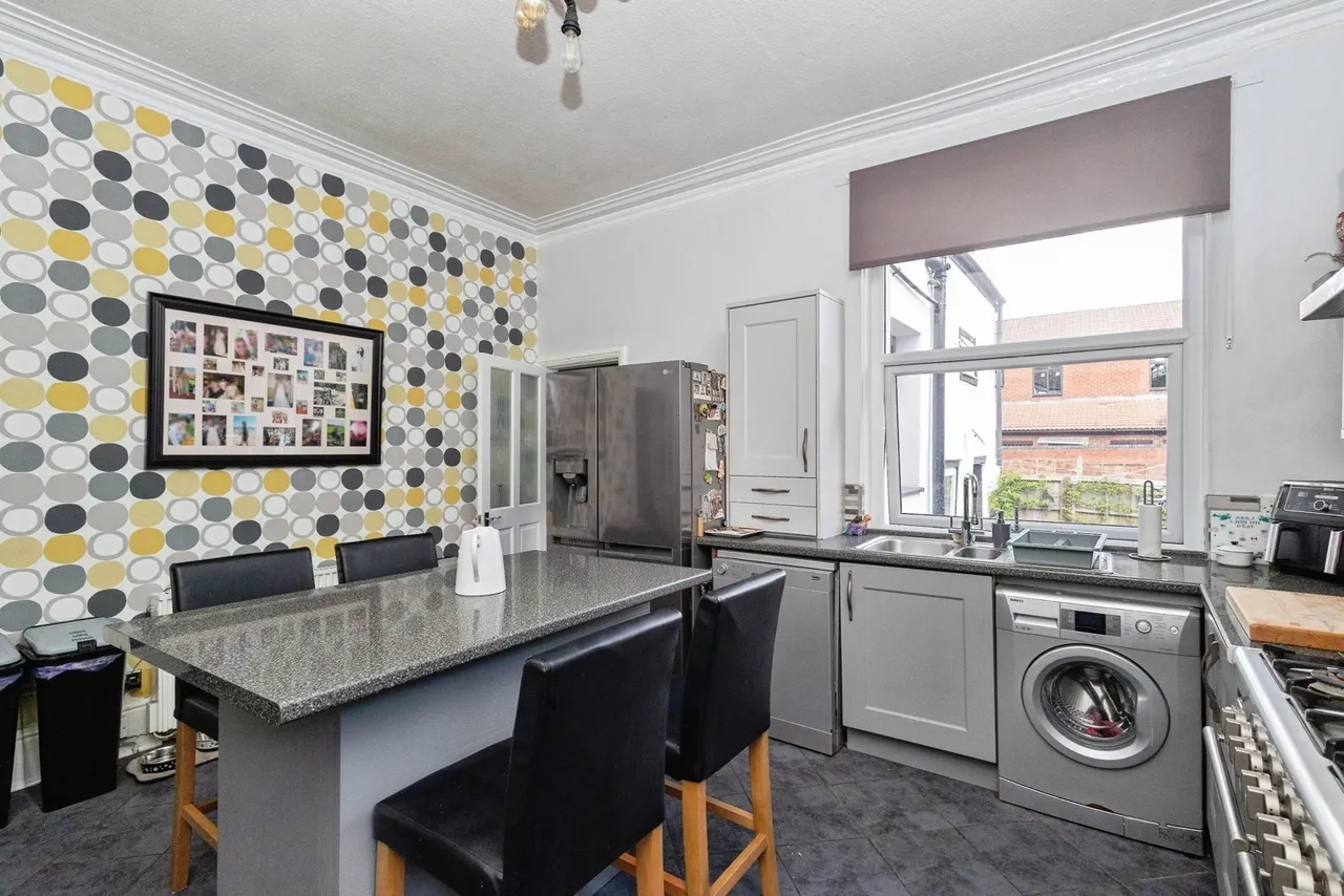 Silas Street, Ashton-under-Lyne, Greater Manchester, OL6, photo 6