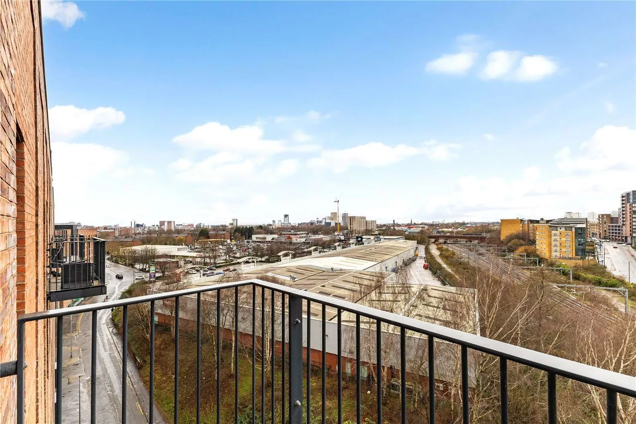 Ordsall Lane, Salford, M5, photo 4