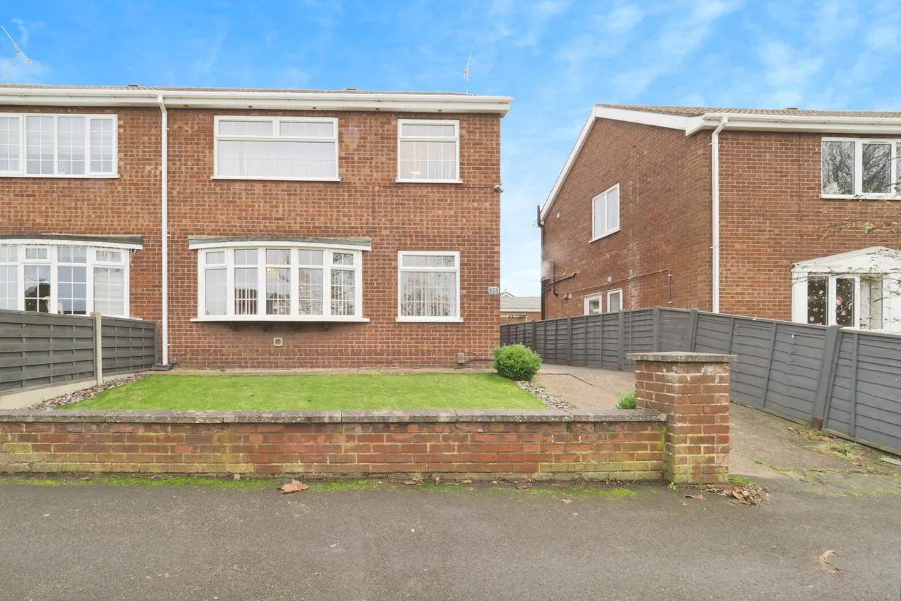 3 bed house for sale, Plymouth Road, Scunthorpe, DN17