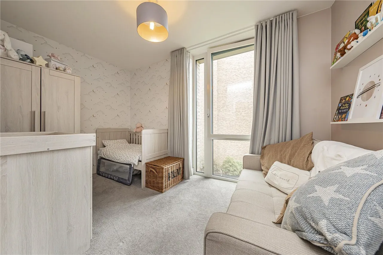 Garnet Place, West Drayton, UB7, photo 9