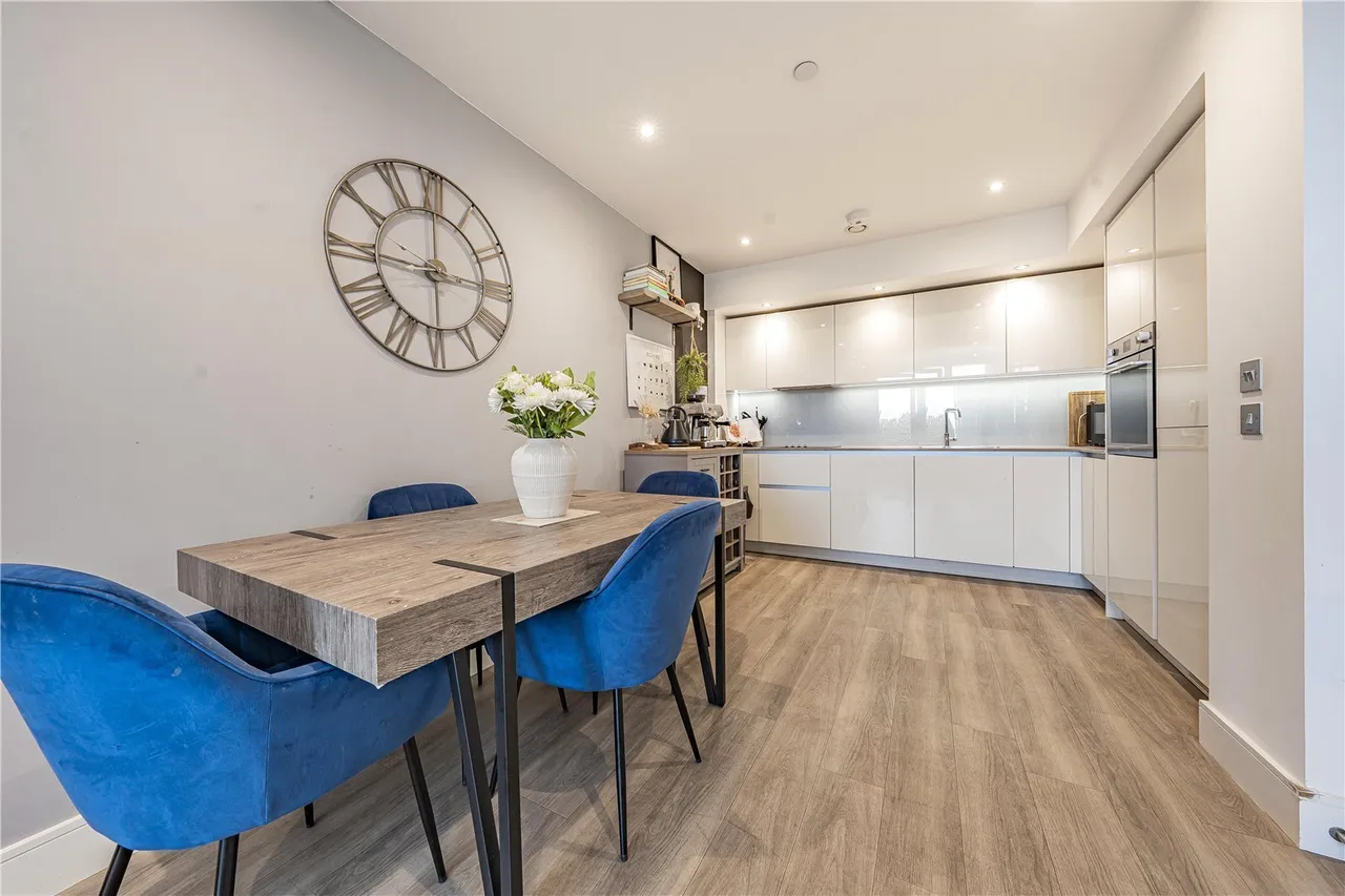 Garnet Place, West Drayton, UB7, photo 13