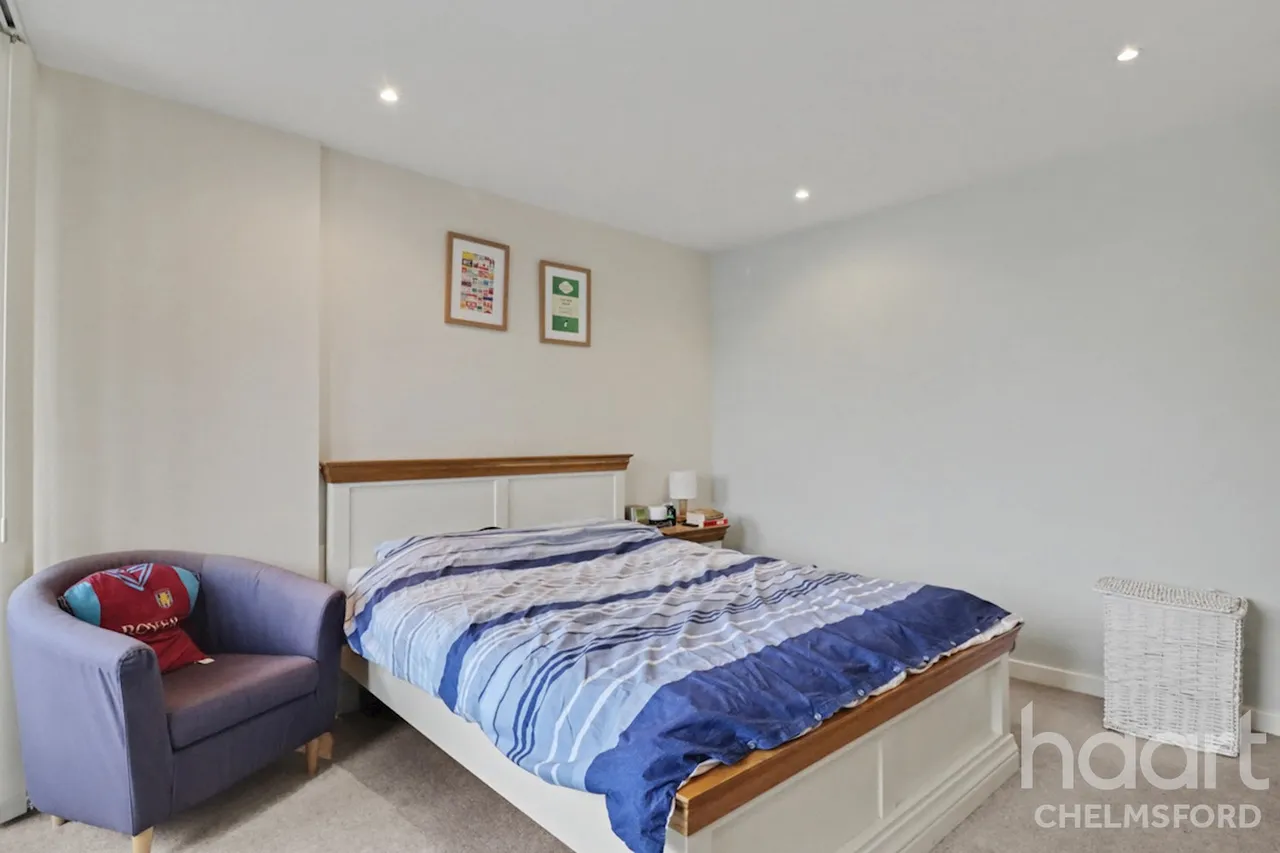 Burgess Springs, Chelmsford, CM1, photo 10