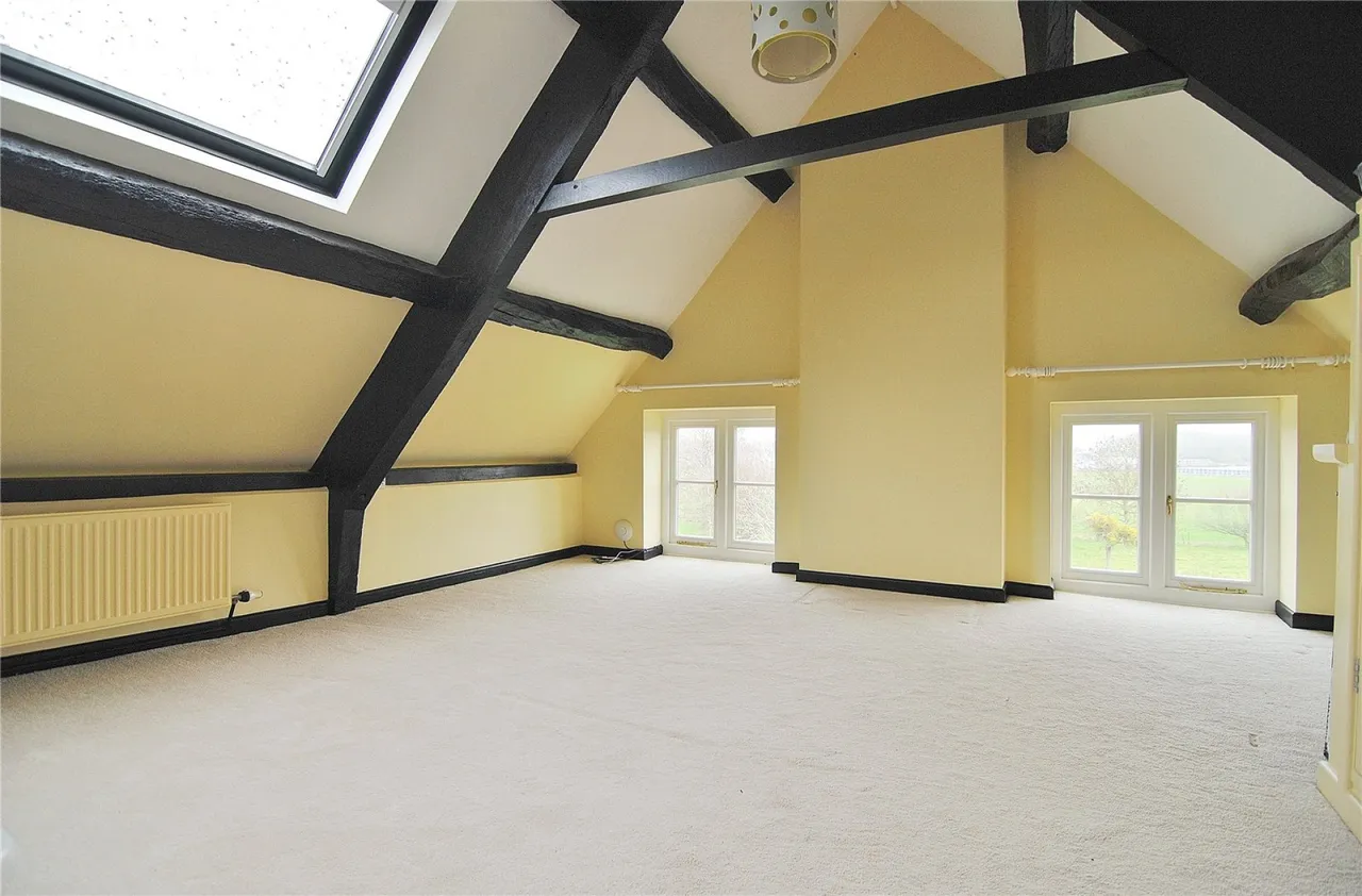 Castle Lane, Moreton Valence, GL2, photo 18