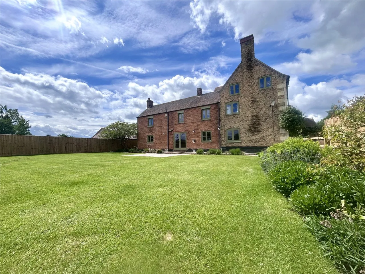 Castle Lane, Moreton Valence, GL2, photo 22