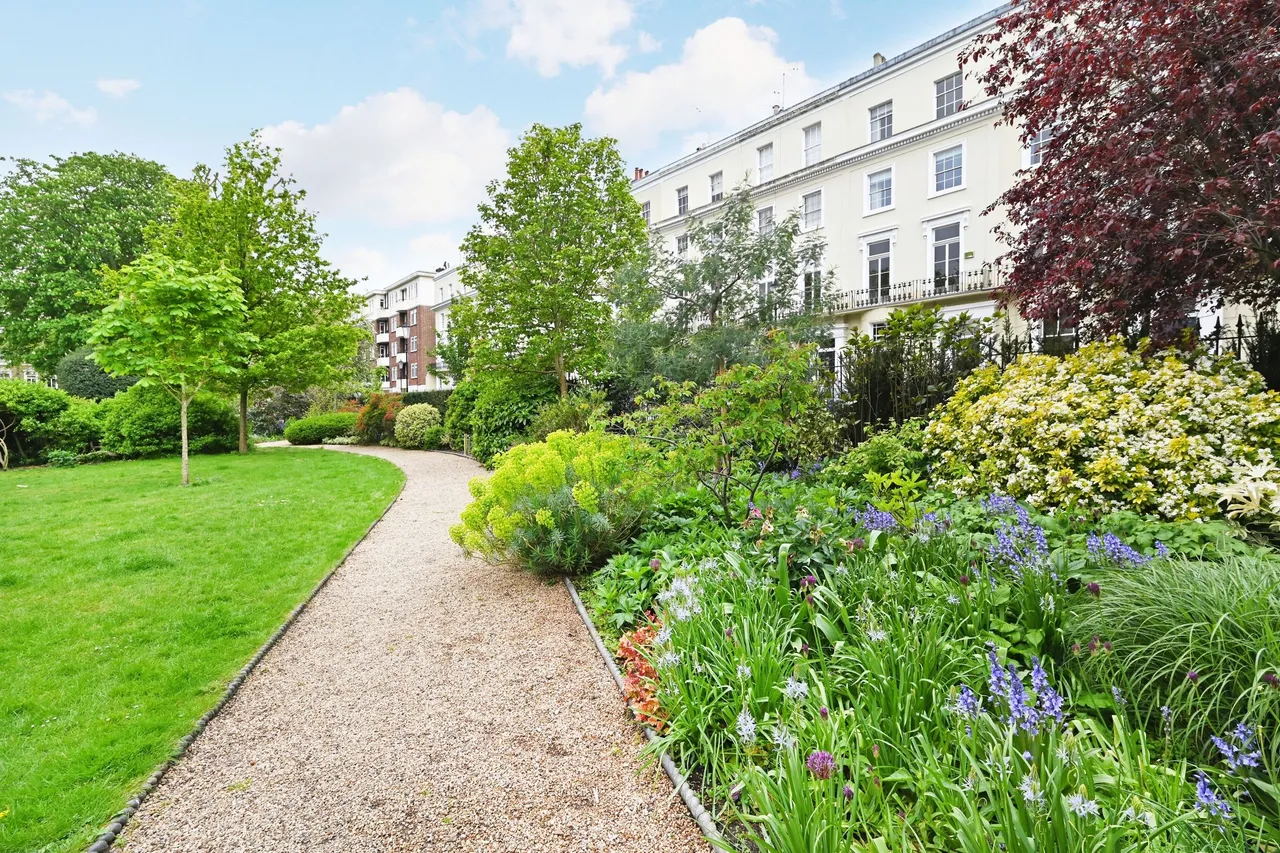 Norland Square, W11, photo 17