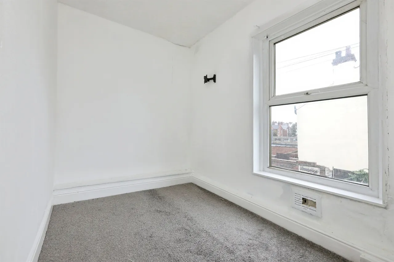 Charles Street, Wheatley, DN1, photo 9