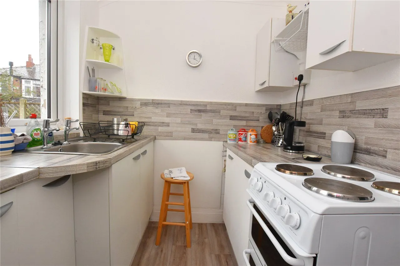 Spire Hollin, Glossop, SK13, photo 11