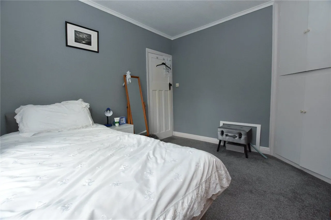 Spire Hollin, Glossop, SK13, photo 21
