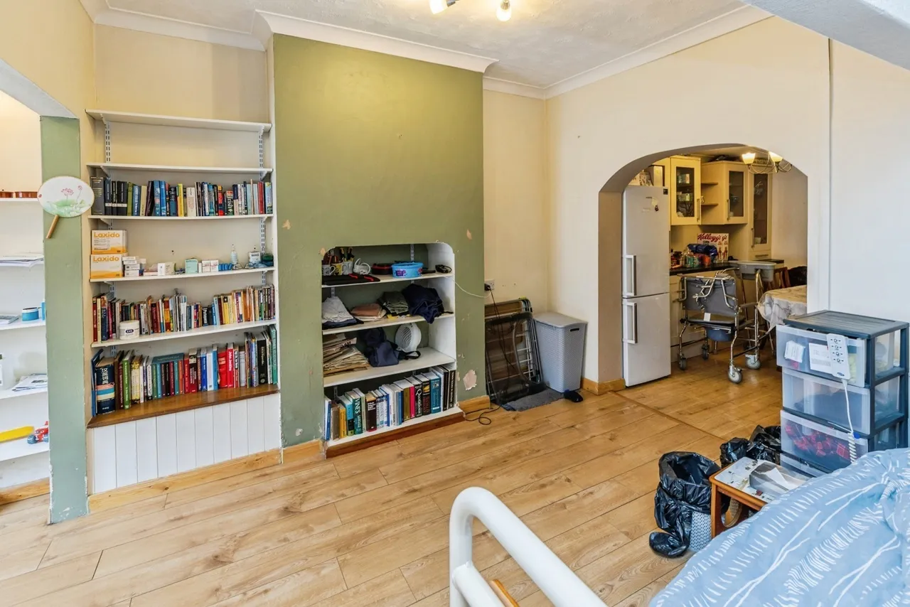 Trevor Street, Wrexham, LL13, photo 6