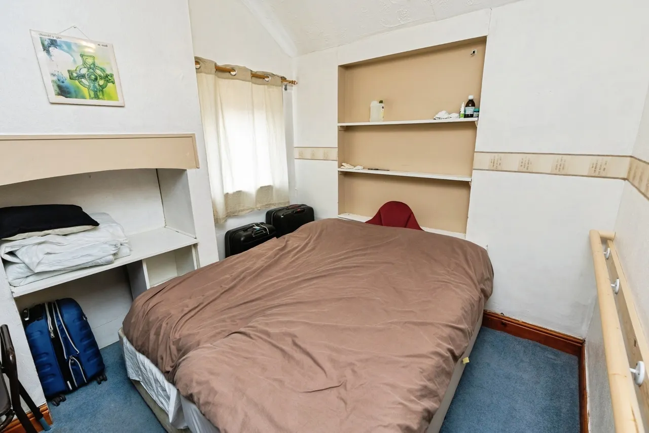 Trevor Street, Wrexham, LL13, photo 11