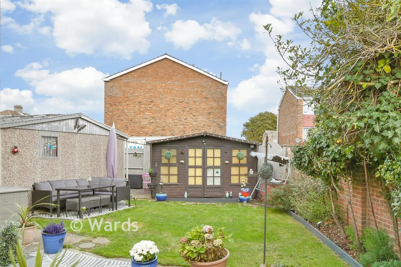 Clarendon Gardens, Dartford, DA2, photo 2