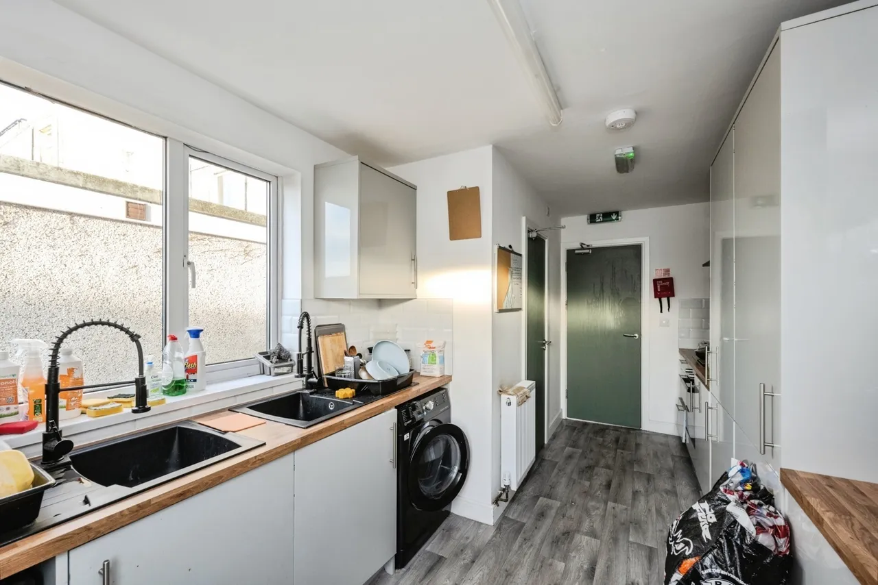 Norfolk Street, Swansea, SA1, photo 7