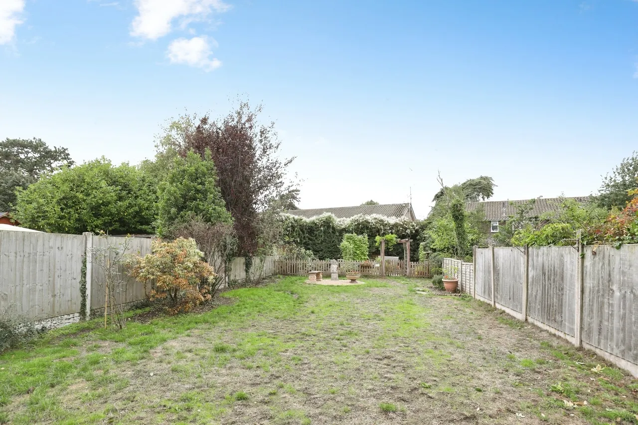 Silkmore Crescent, Stafford, Staffordshire, ST17, photo 22