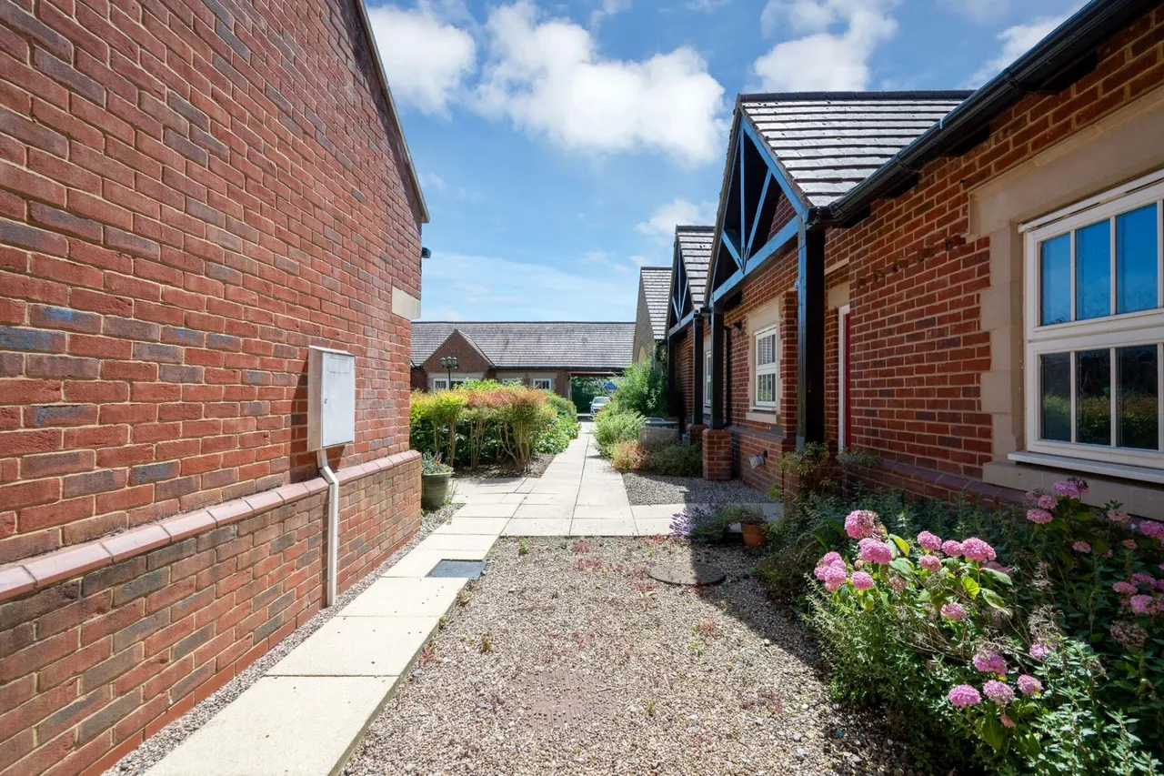 Huntsmans Drive, Oakham, LE15, photo 9