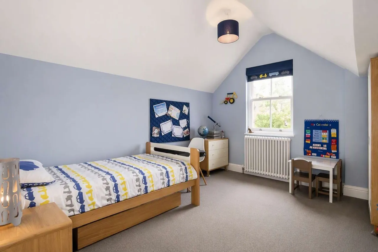 Vicarage Road, Henley-on-Thames, Oxfordshire, RG9 1HF, photo 12