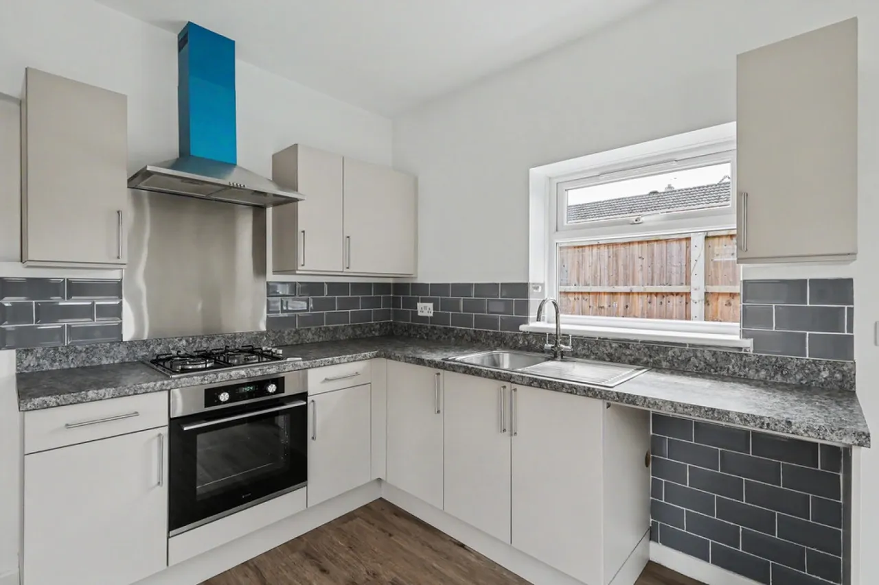 Beresford Road, Parkstone, photo 3