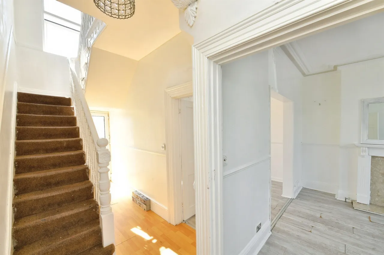 St. Dunstans Terrace, Plymouth, photo 10