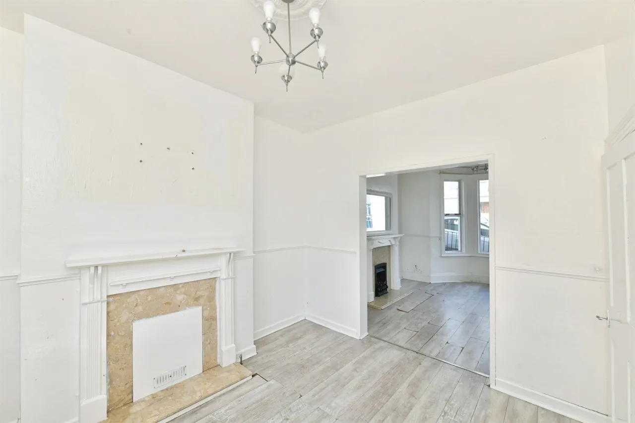 St. Dunstans Terrace, Plymouth, photo 6