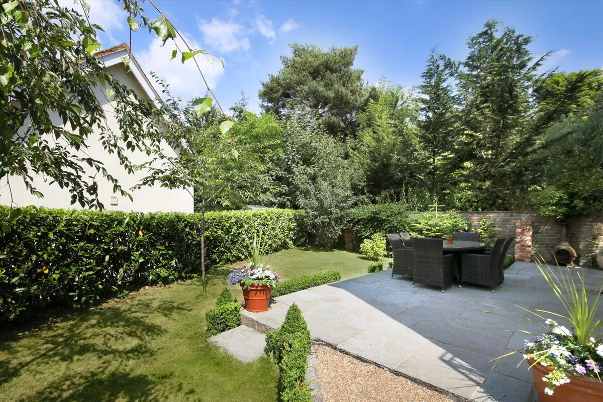 Woodcote Road, Epsom, KT18, photo 14
