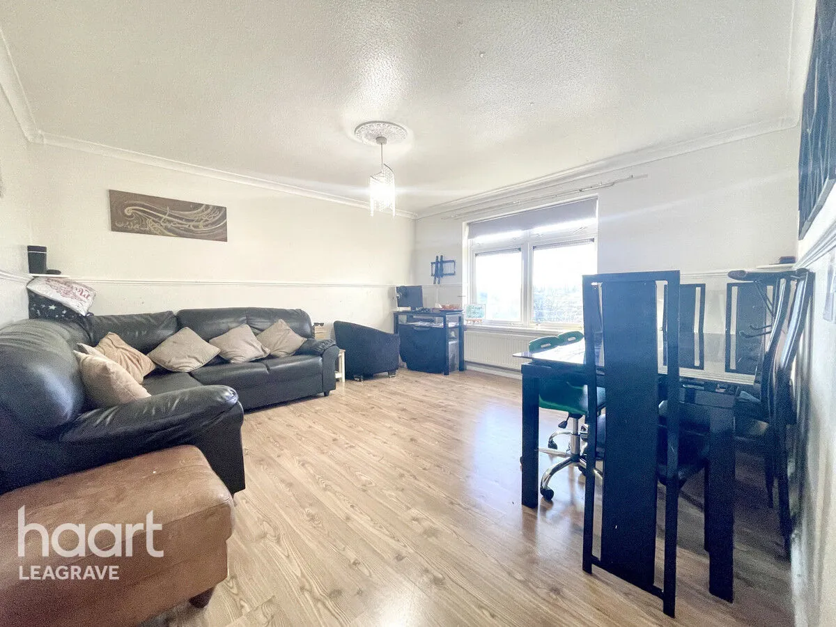 2 bed flat for sale, Denham Close, Luton, LU3